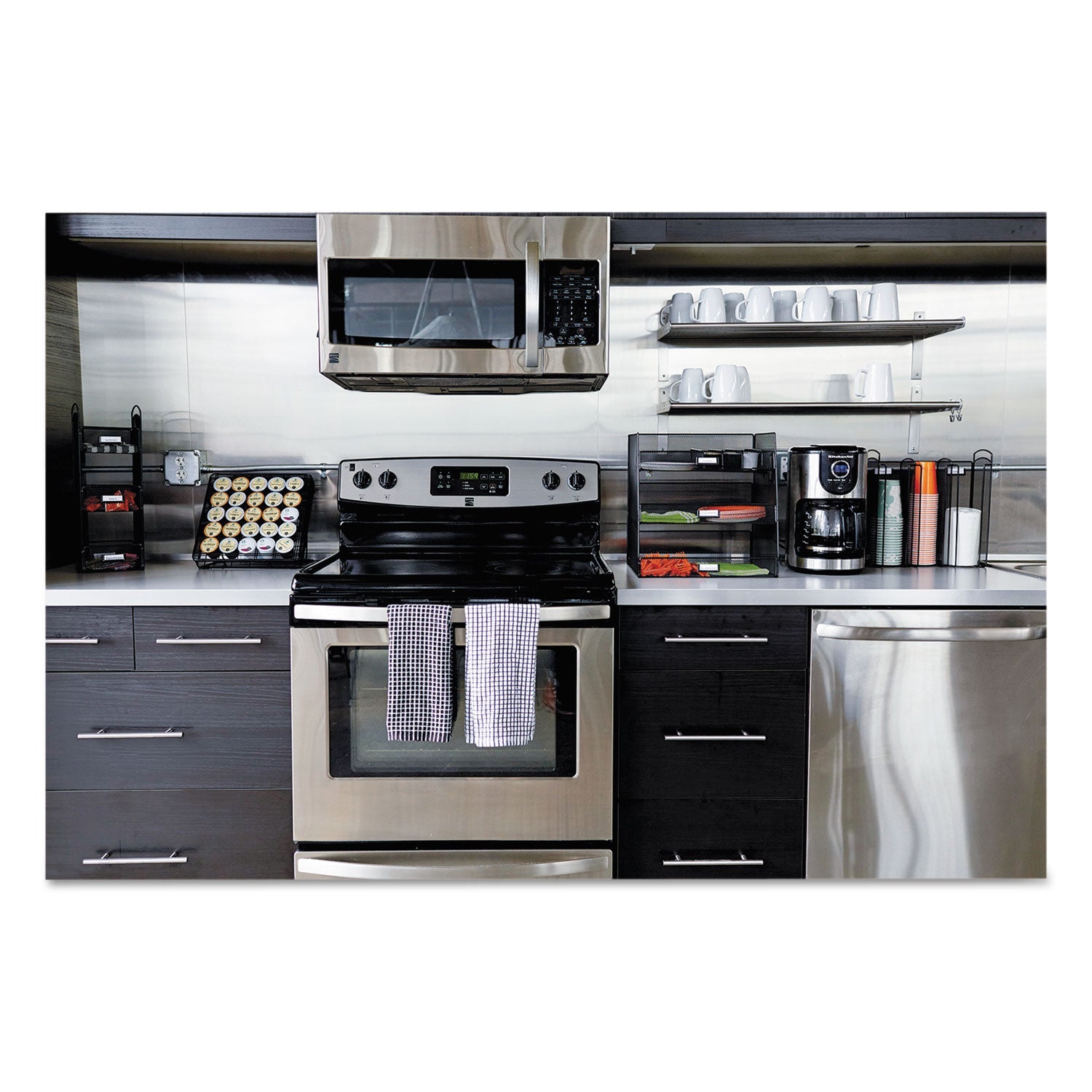 Safco Onyx Breakroom Organizers, 7 Compartments, 16 x 8.5 x 5.25, Steel Mesh, Black