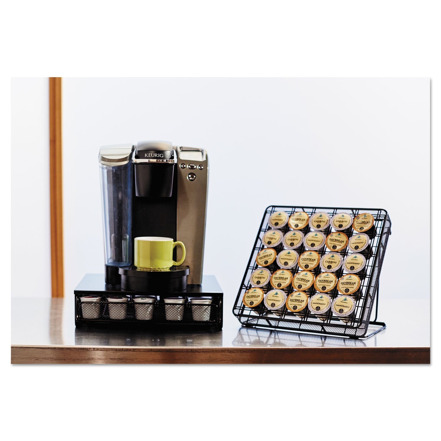 Safco One Drawer Hospitality Organizer, 5 Compartments, 12.5 x 11.25 x 3.25, Black