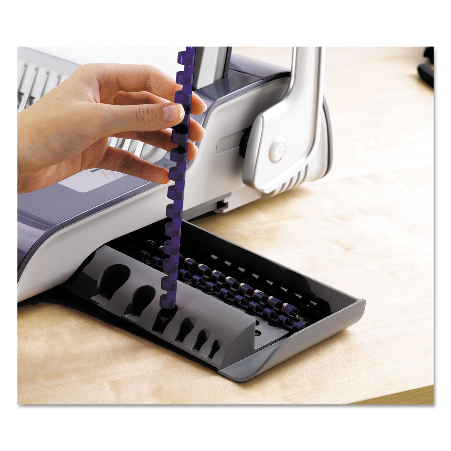 Fellowes Quasar 500 Electric Comb Binding System, 500 Sheets, 16.88 x 15.38 x 5.13, Metallic Gray