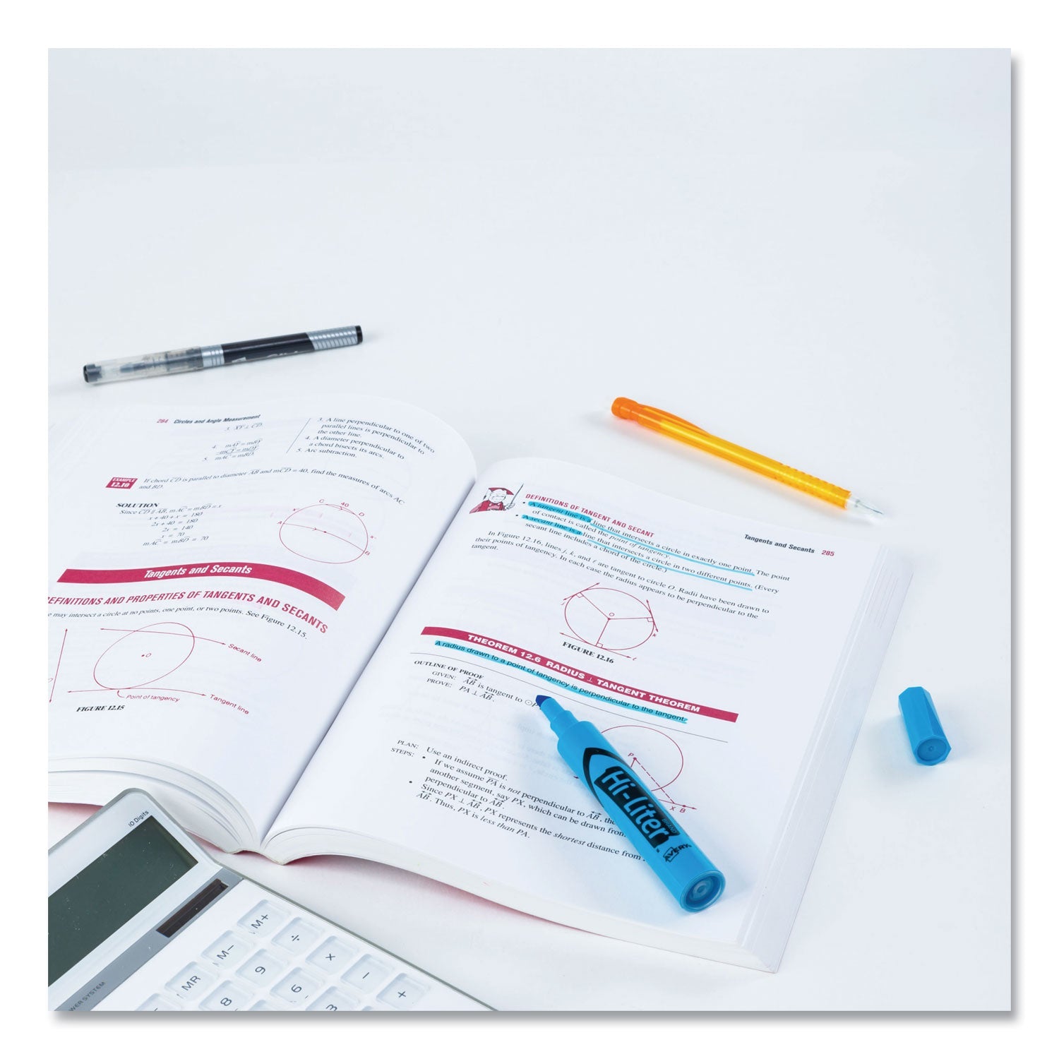 Avery HI-LITER Desk-Style Highlighters, Fluorescent Blue Ink, Chisel Tip, Blue/Black Barrel, Dozen