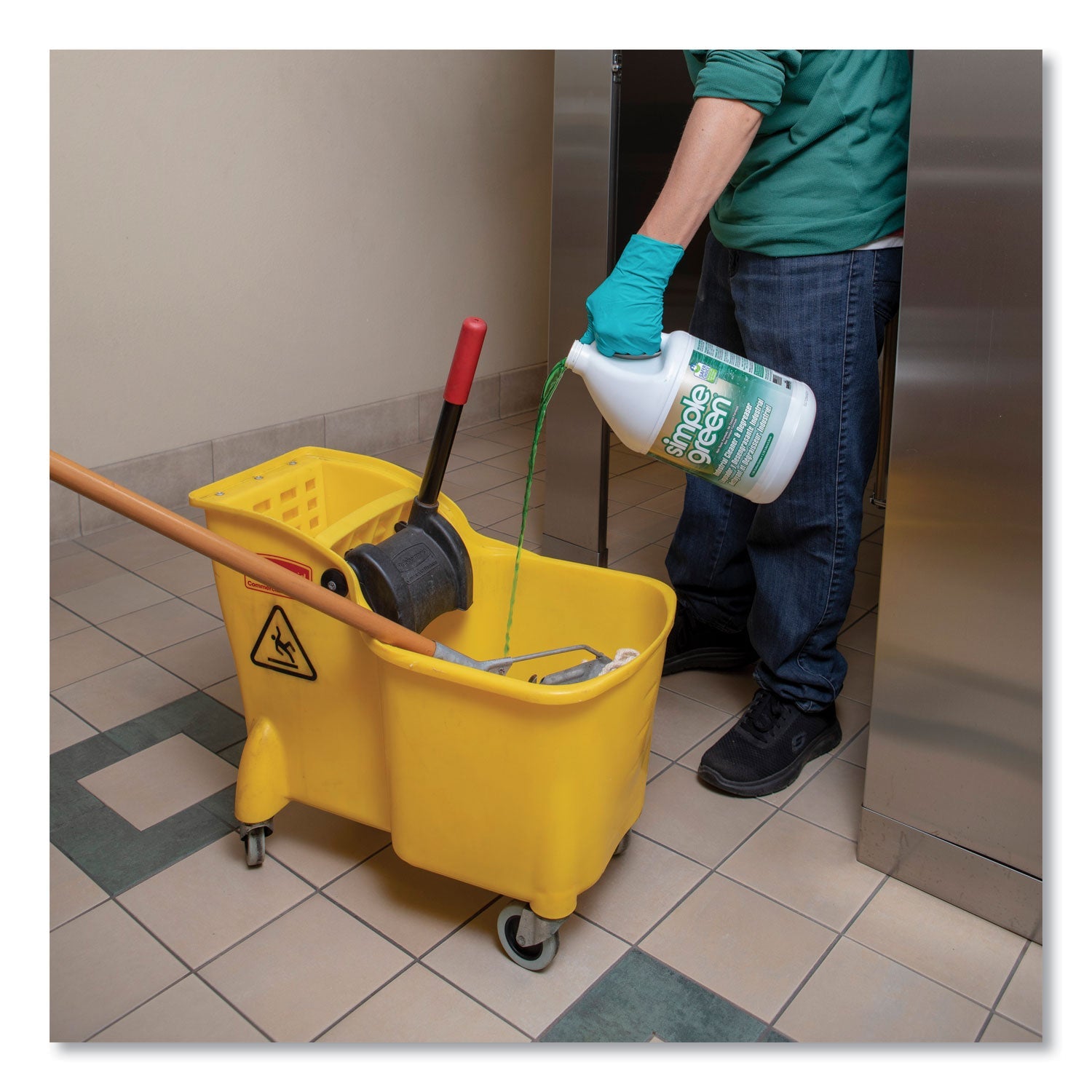 Simple Green Industrial Cleaner and Degreaser, Concentrated, 1 gal Bottle, 6/Carton