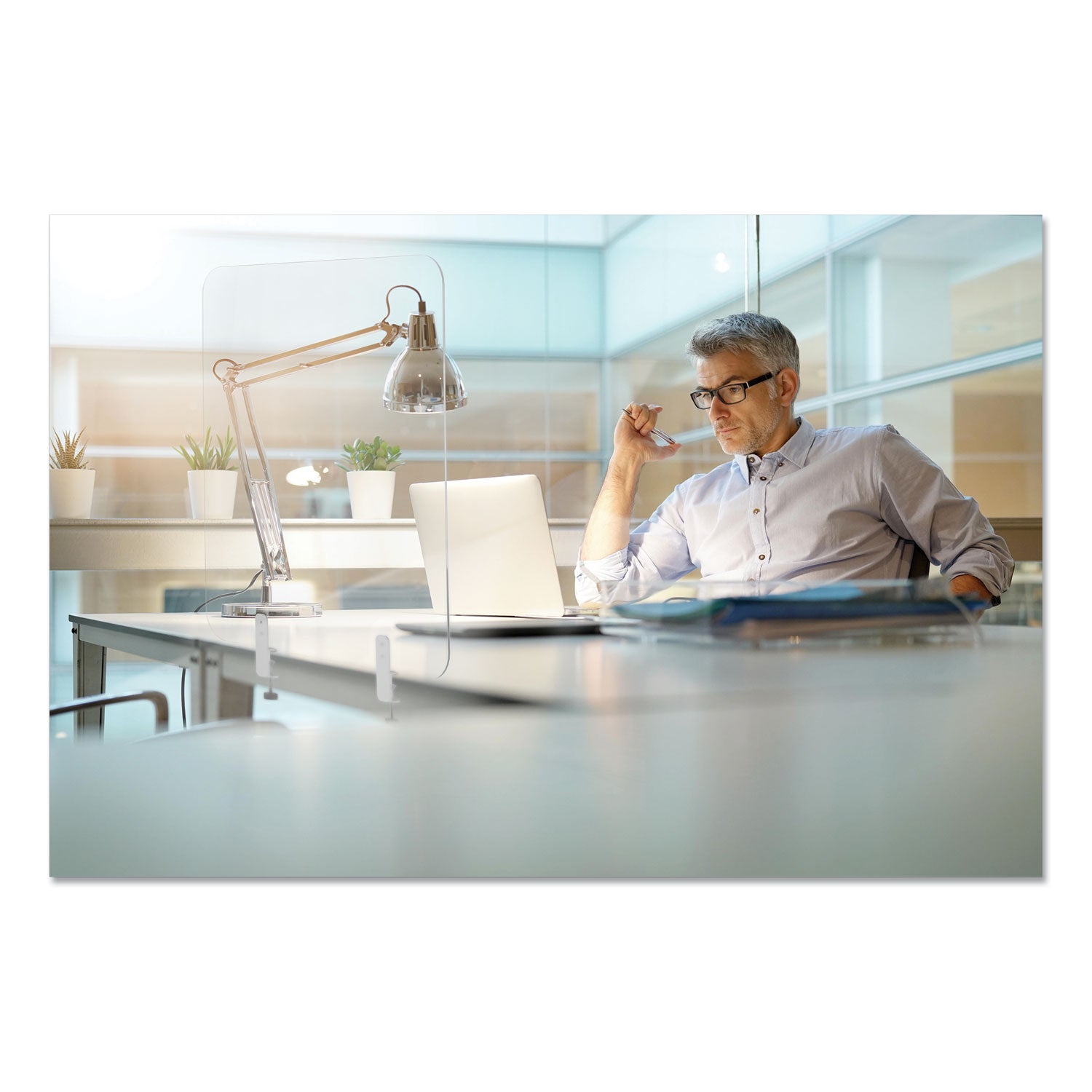 MasterVision Protector Series Frameless Glass Desktop Divider, 35.4 x 0.16 x 35.4, Clear/Aluminum