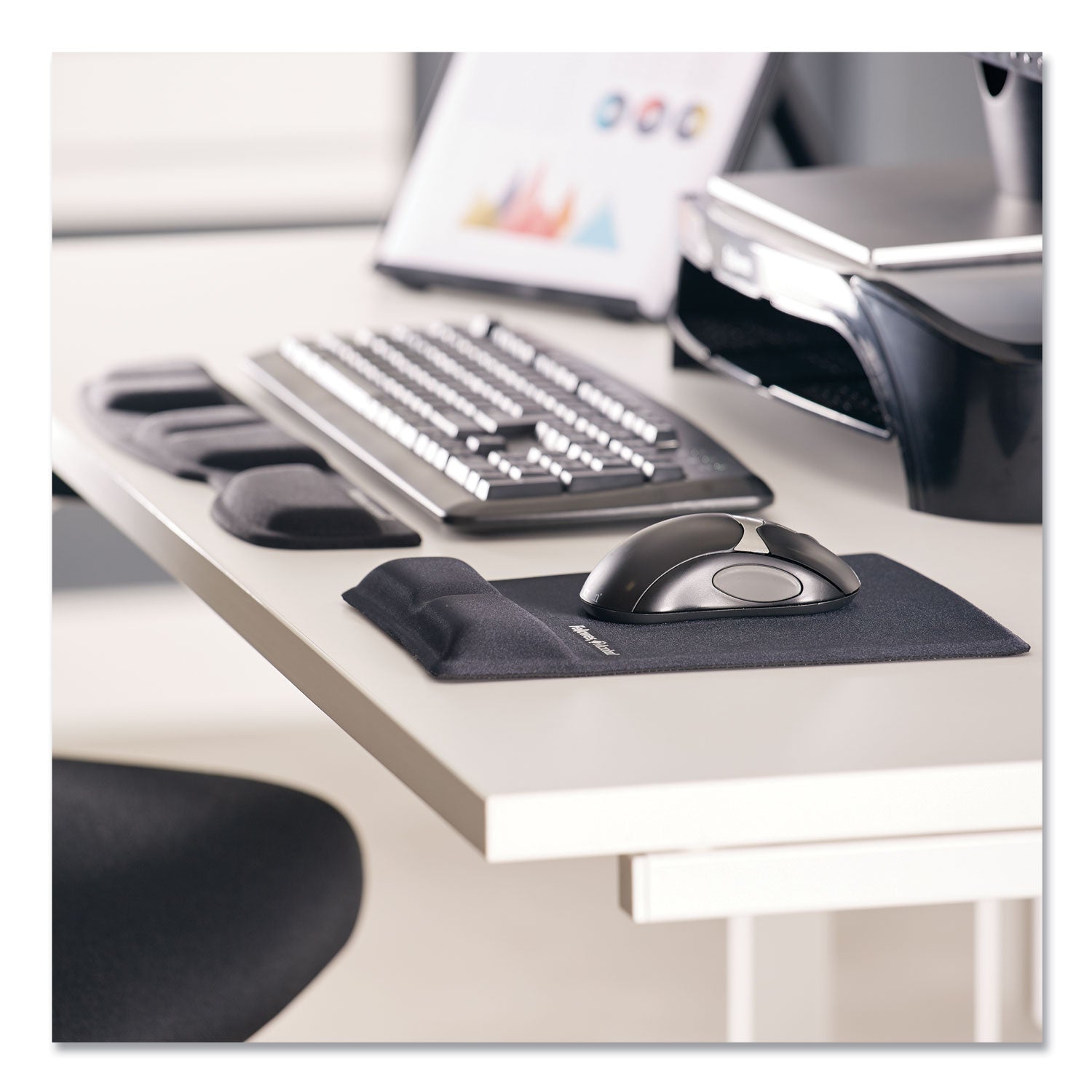Fellowes Gel Keyboard Palm Support, 18.25 x 3.37, Black
