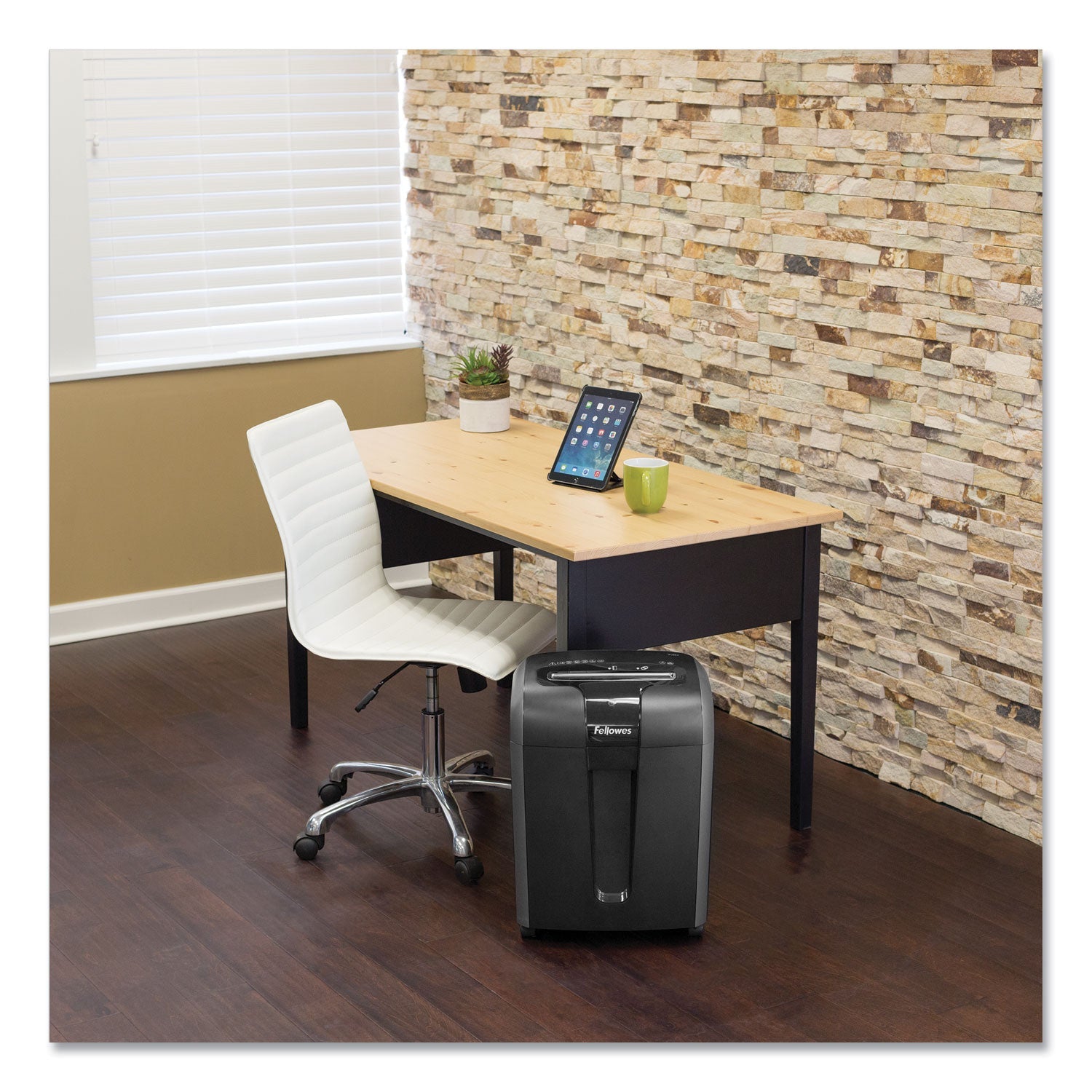 Fellowes Powershred 73Ci 100% Jam Proof Cross-Cut Shredder, 12 Manual Sheet Capacity