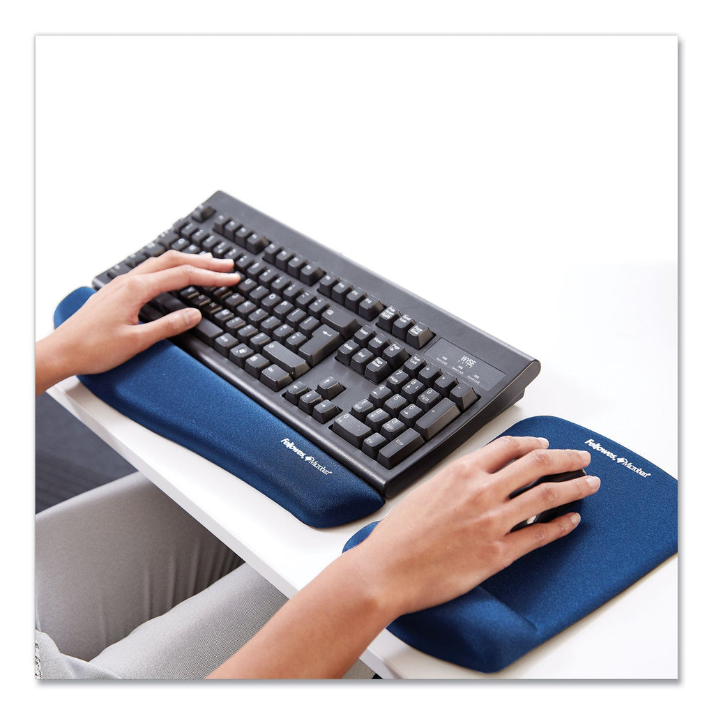 Fellowes PlushTouch Mouse Pad with Wrist Rest, 7.25 x 9.37, Blue