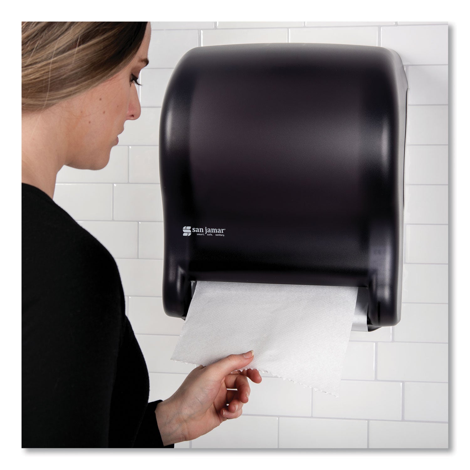 San Jamar Tear-N-Dry Essence Automatic Dispenser, Classic, 11.75 x 9.13 x 14.44, Black Pearl