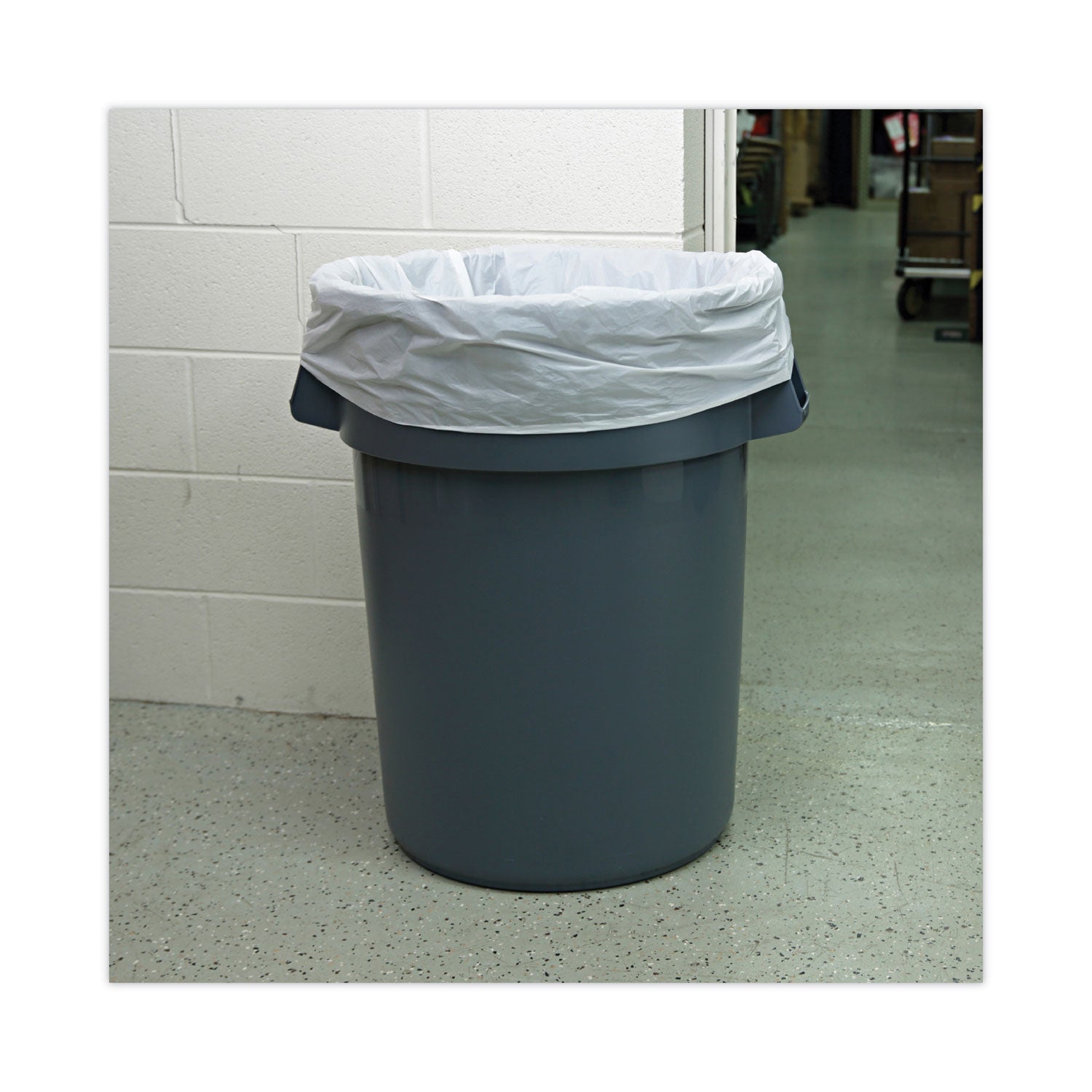Boardwalk Linear Low Density Industrial Can Liners, 60 gal, 0.9 mil, 38 x 58, White, 100/Carton