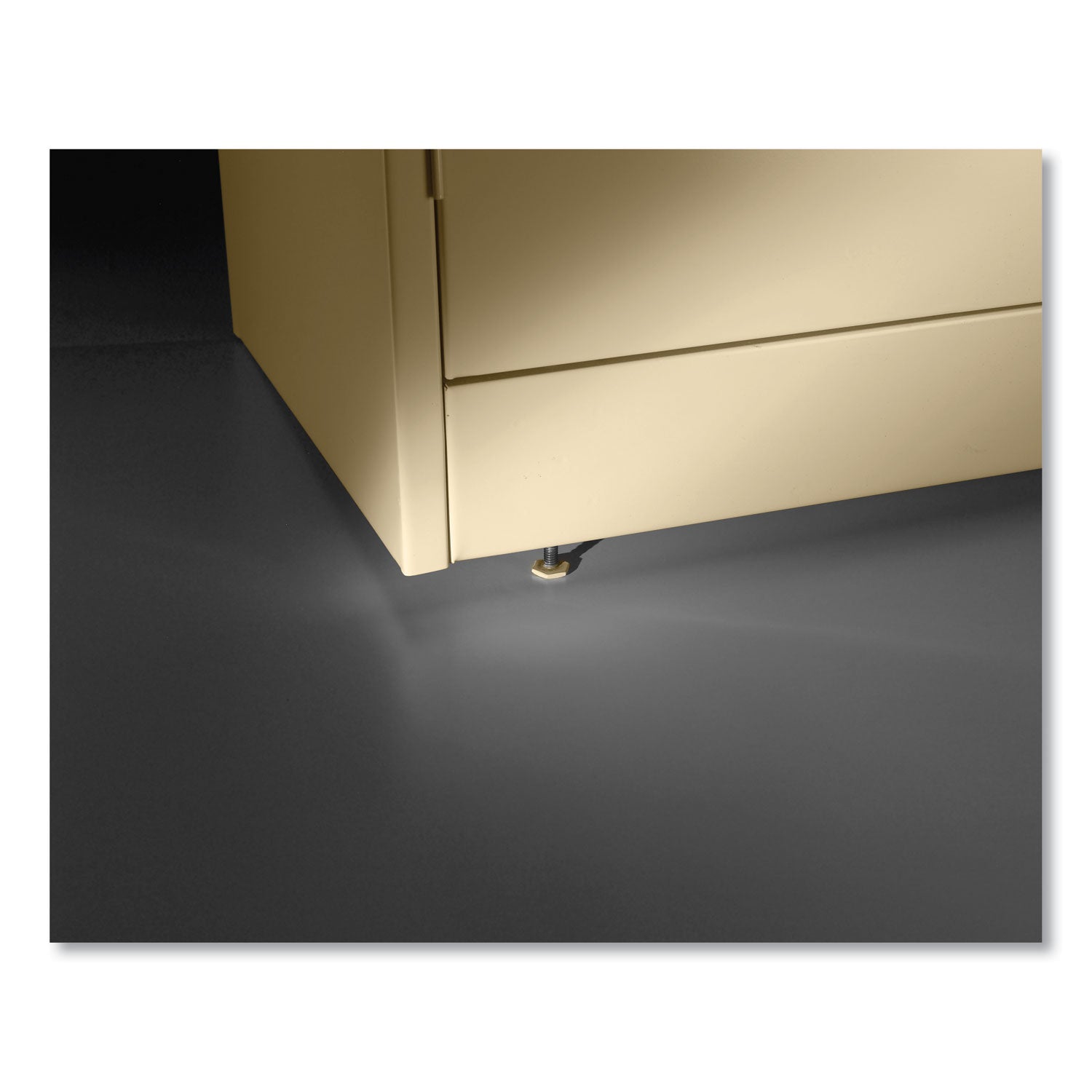 Tennsco 72" High Standard Cabinet (Assembled), 30 x 15 x 72, Putty