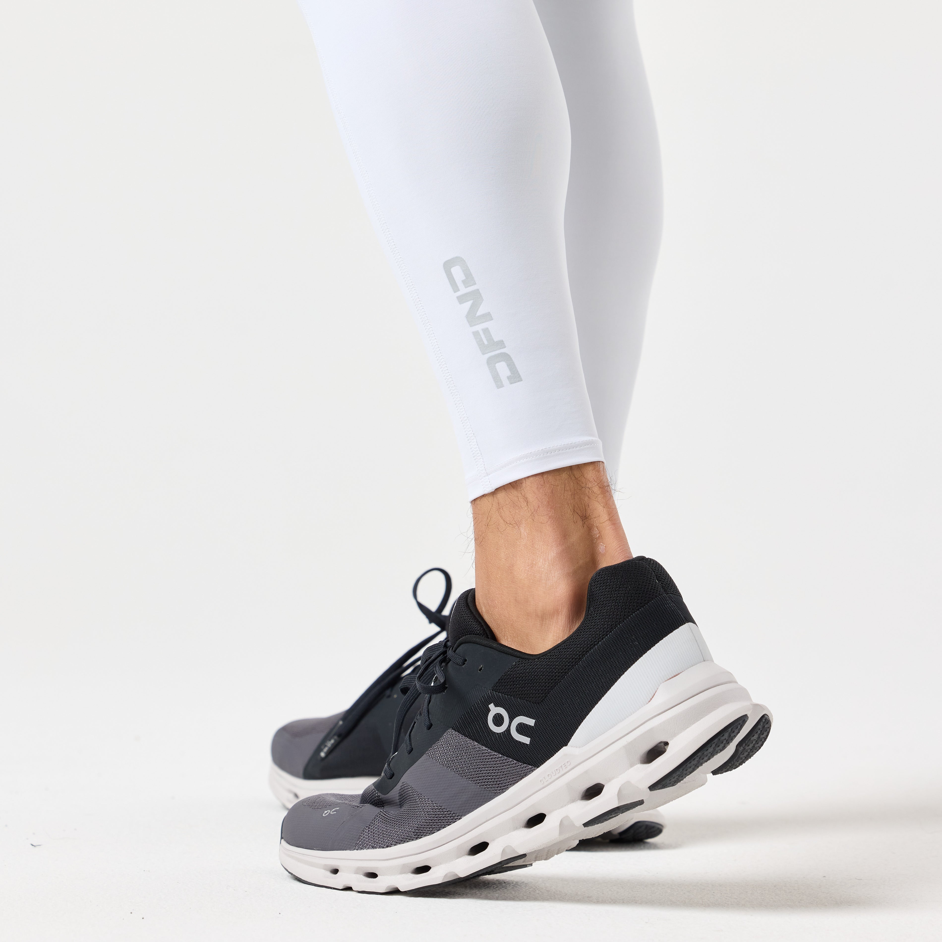 RECOVERY Rx COMPRESSION LEG SLEEVES (2 PACK)